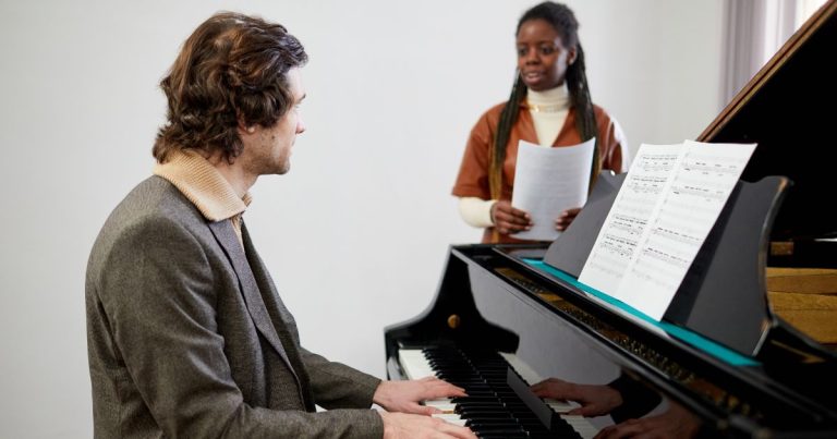 Good sitting posture for singing teachers